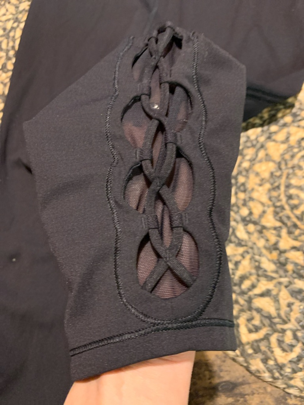 NWOT Lululemon 7/8 Tied To It Black Lace-Up Side Detail Yoga Pants - Picture 8 of 11